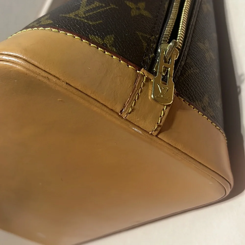 LOUIS VUITTON ALMA PM PURSE